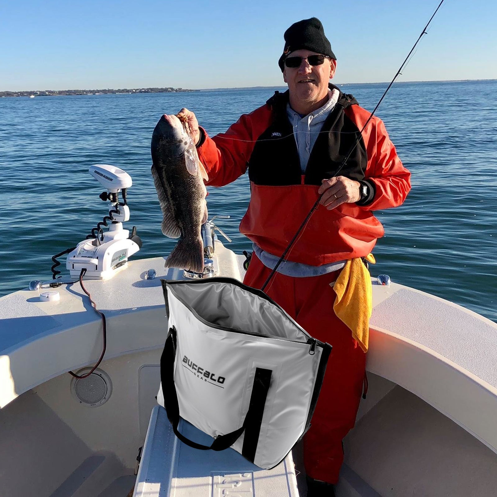 Insulated Fish Cooler Bag with Flat Bottom — 27QT / 26L
