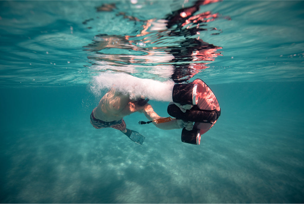 Sublue Navbow Underwater Scooter | 3-Speed OLED Dive Scooter